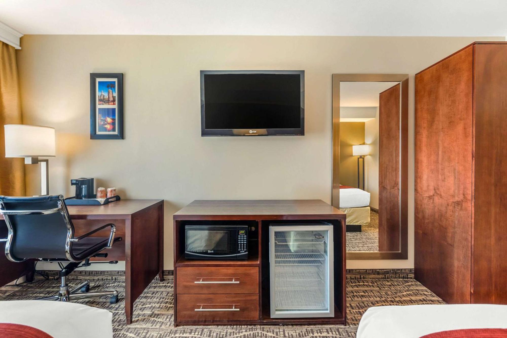Comfort Inn Monterey Park - Los Angeles Buitenkant foto